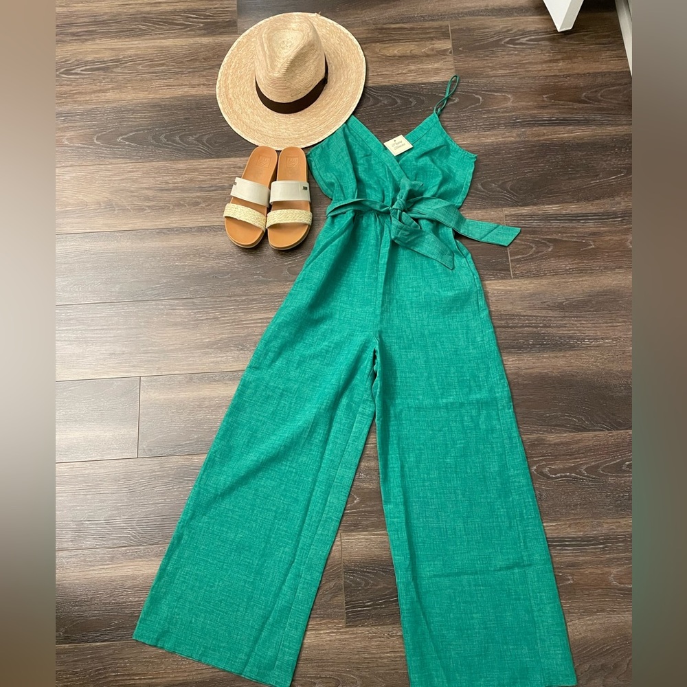 New with tags flying tomato jumpsuit size small